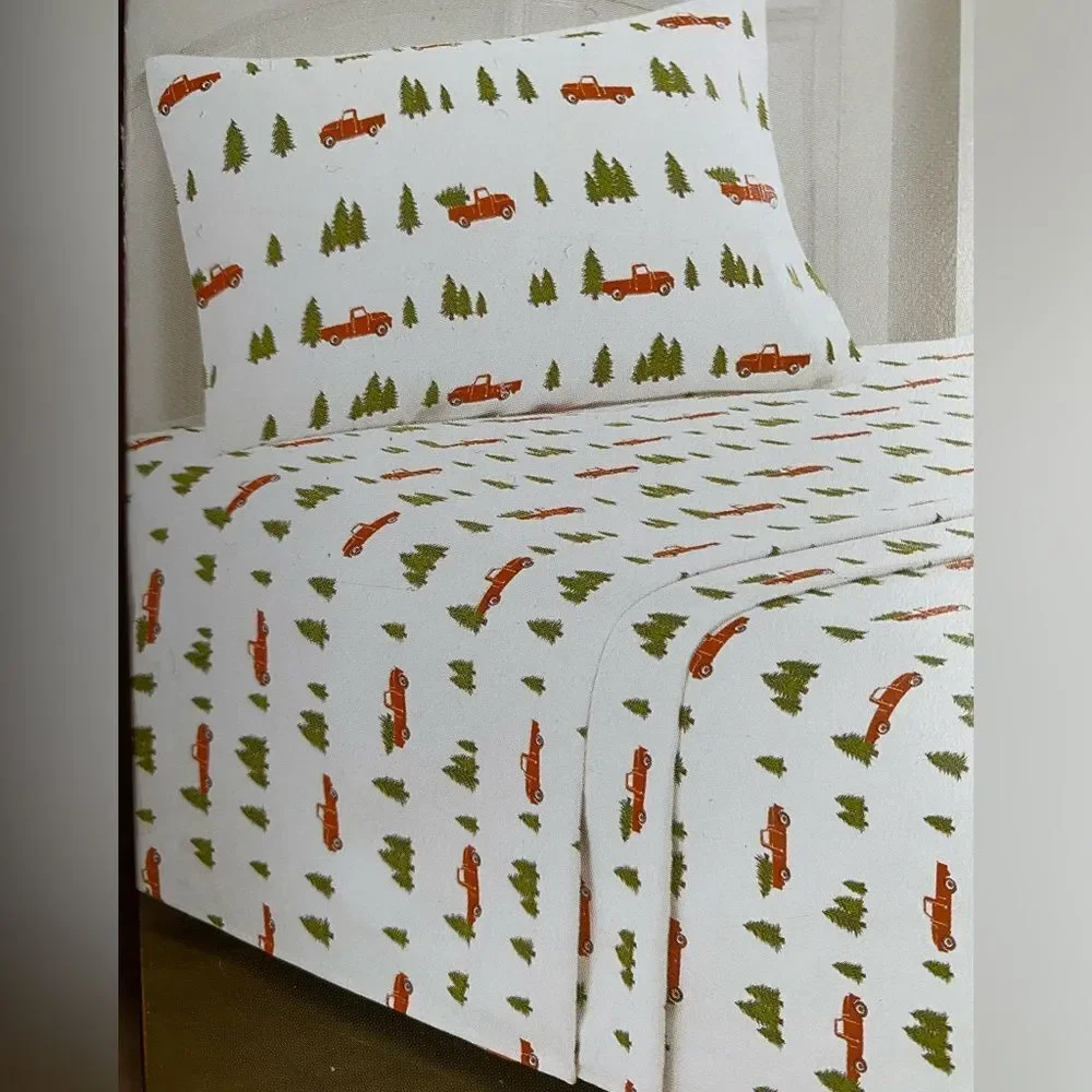 Twin Flannel Sheet Set - Festive White